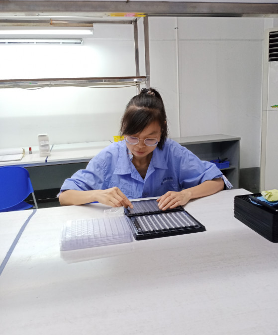 勤懇敬業(yè)、甘于奉獻(xiàn)---記晨信公司制造一部非標(biāo)班班長汪玲同志